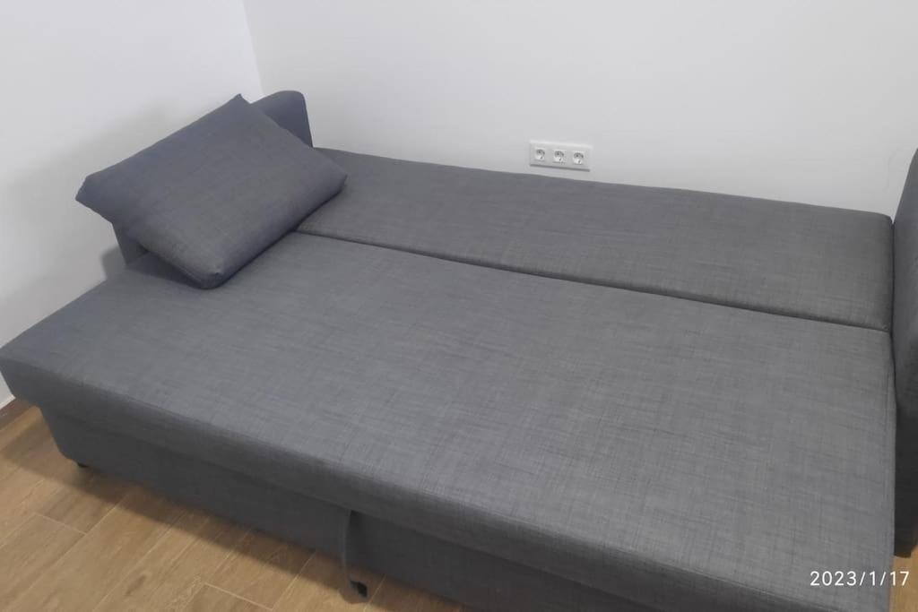 Precioso Apartamento Con Magnifico Patio. Sant Feliu de Llobregat Ngoại thất bức ảnh